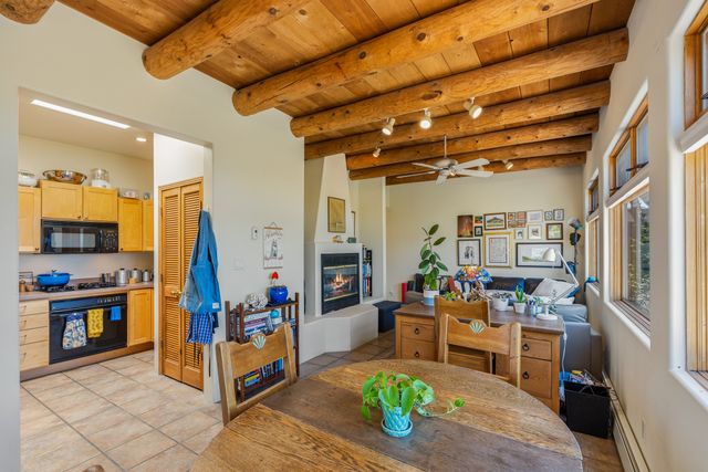 1801 & 1801A Calle De Sebastian, Santa Fe, NM 87505