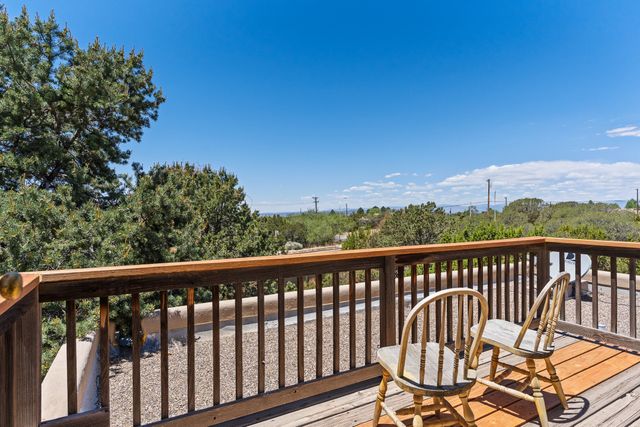 1801 & 1801A Calle De Sebastian, Santa Fe, NM 87505