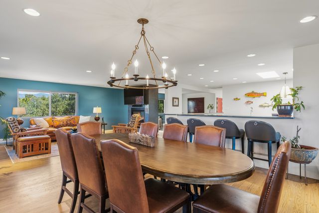 1801 & 1801A Calle De Sebastian, Santa Fe, NM 87505