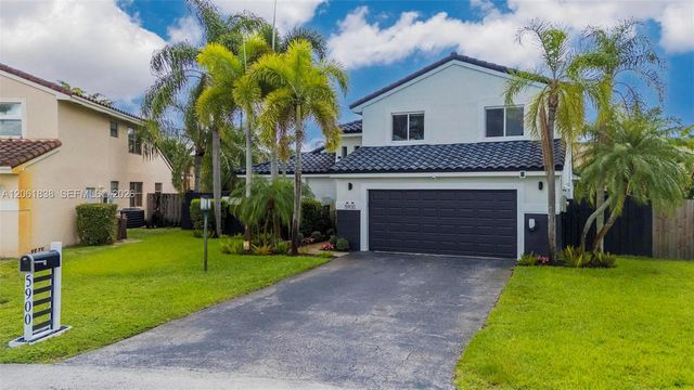 5900 York Ln, Davie, FL 33331