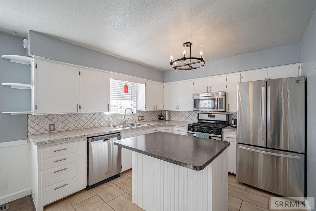 Image 17 of property listing at 4665 E Bailey Lane, Ammon, ID 83406