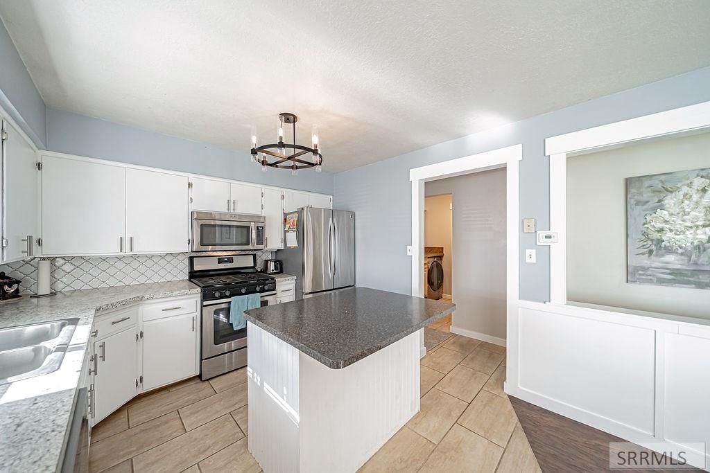 Image 19 of property listing at 4665 E Bailey Lane, Ammon, ID 83406