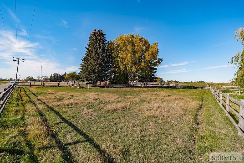 Image 2 of property listing at 4665 E Bailey Lane, Ammon, ID 83406
