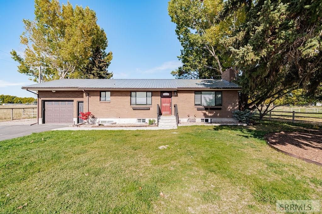 Image 4 of property listing at 4665 E Bailey Lane, Ammon, ID 83406