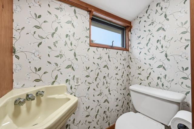 268 Main Street, Durham, CT 06422