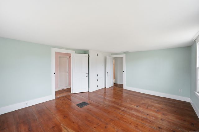 268 Main Street, Durham, CT 06422