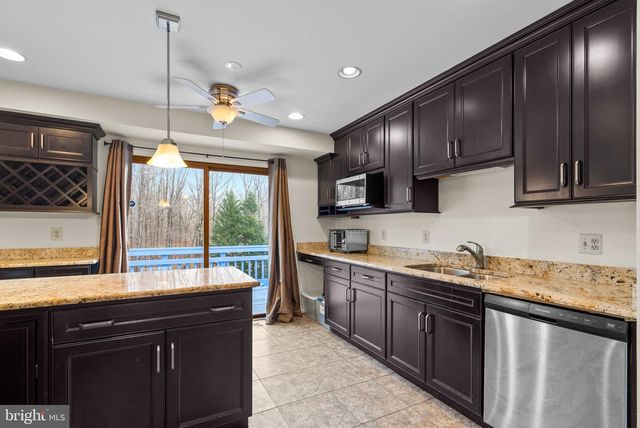 8261 FRANCES LN, Owings, MD 20736