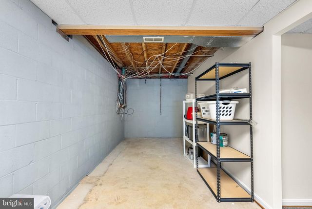 8261 FRANCES LN, Owings, MD 20736