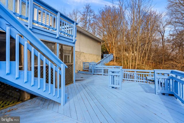 8261 FRANCES LN, Owings, MD 20736