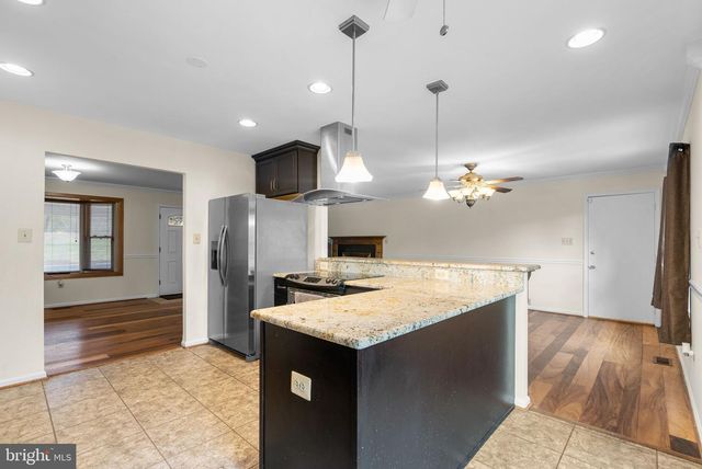 8261 FRANCES LN, Owings, MD 20736