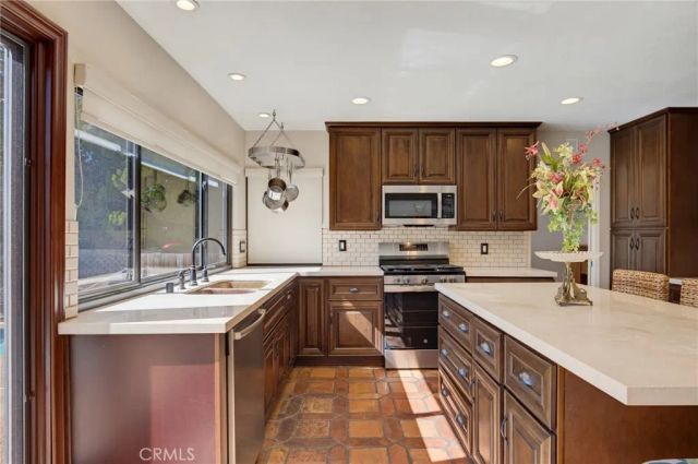 2808 Great Smokey Court, Westlake Village, CA 91362