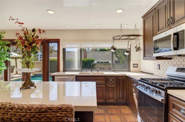2808 Great Smokey Court, Westlake Village, CA 91362