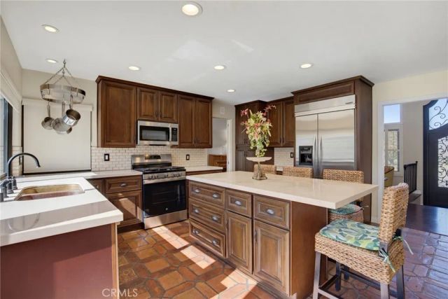 2808 Great Smokey Court, Westlake Village, CA 91362