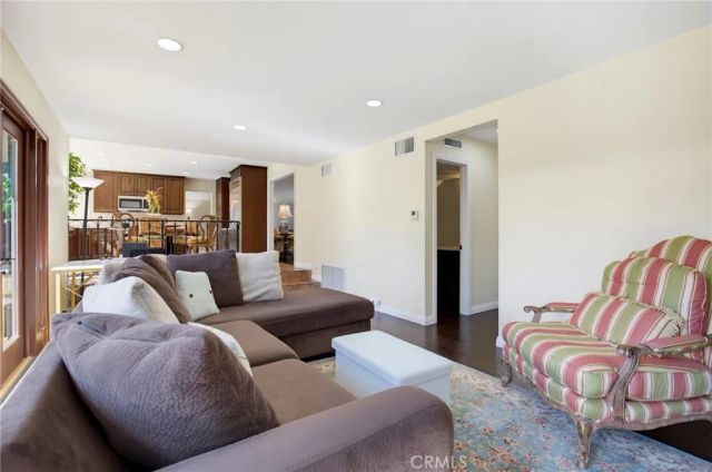 2808 Great Smokey Court, Westlake Village, CA 91362