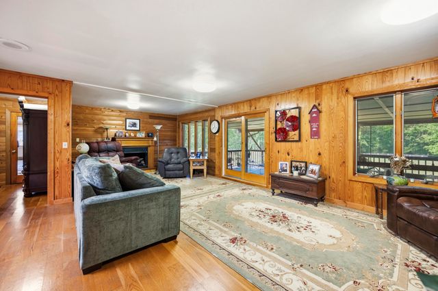 3700 River Drive, Richmond, KY 40475