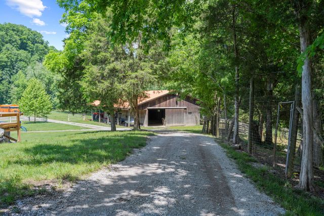 3700 River Drive, Richmond, KY 40475