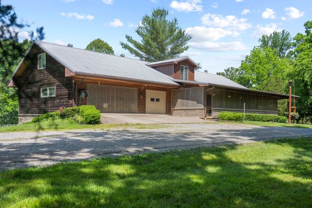 3700 River Drive, Richmond, KY 40475