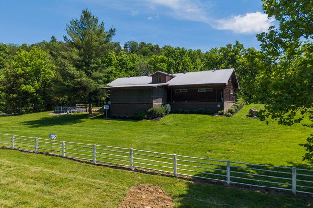 3700 River Drive, Richmond, KY 40475