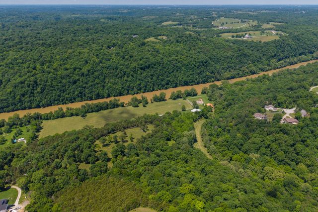 3700 River Drive, Richmond, KY 40475