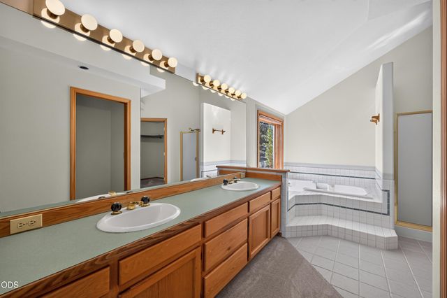 1573 NW City View Drive, Bend, OR 97703