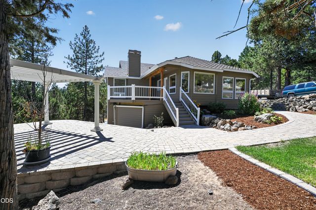1573 NW City View Drive, Bend, OR 97703