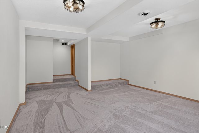 1573 NW City View Drive, Bend, OR 97703