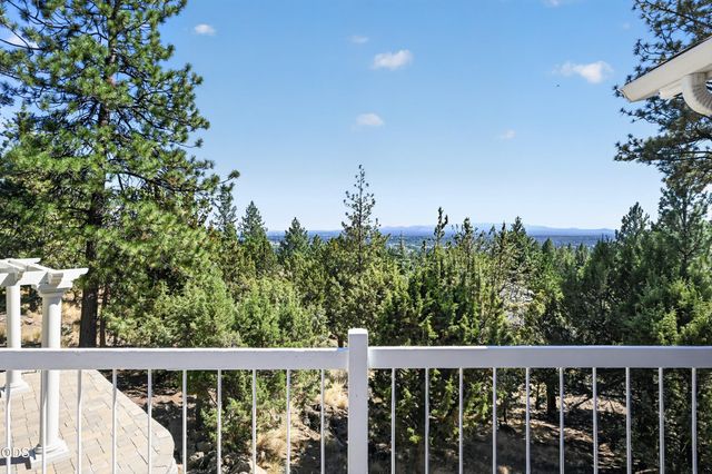 1573 NW City View Drive, Bend, OR 97703