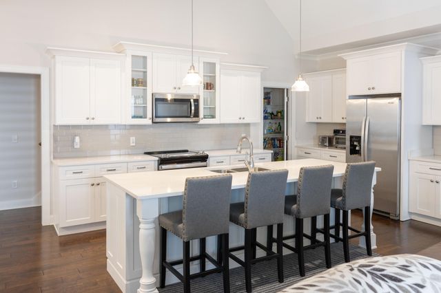 6486 Satjanon Drive, Ooltewah, TN 37363