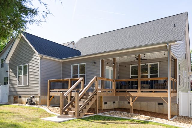 6486 Satjanon Drive, Ooltewah, TN 37363