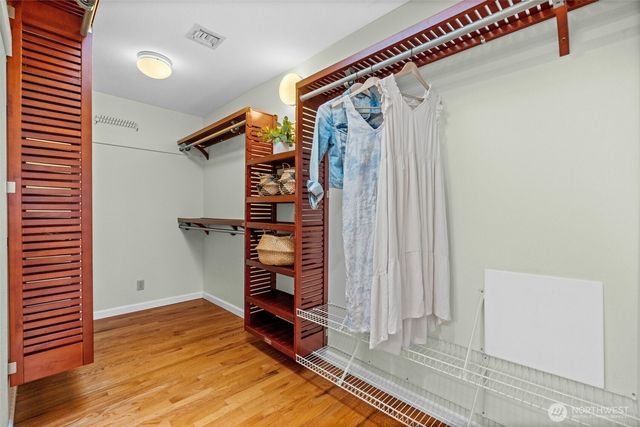 225 3rd Court, Fox Island, WA 98333