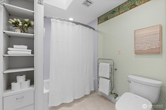 225 3rd Court, Fox Island, WA 98333