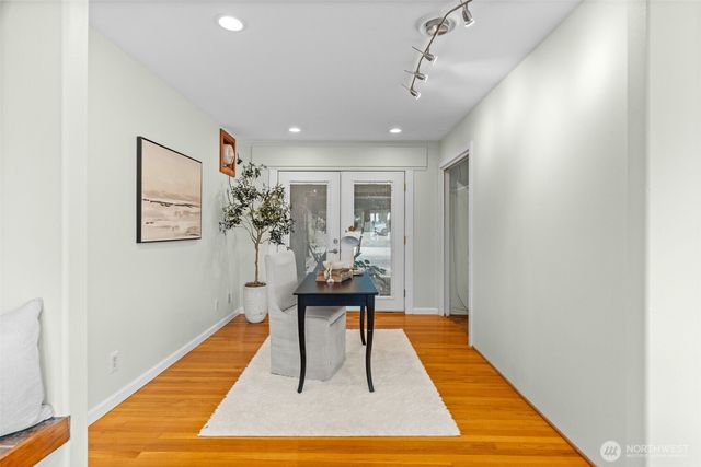 225 3rd Court, Fox Island, WA 98333