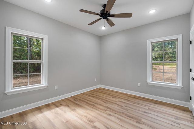 158 Woodbridge Lane, Seminary, MS 39479