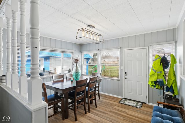 7104 E 10th Street, Indianapolis, IN 46219