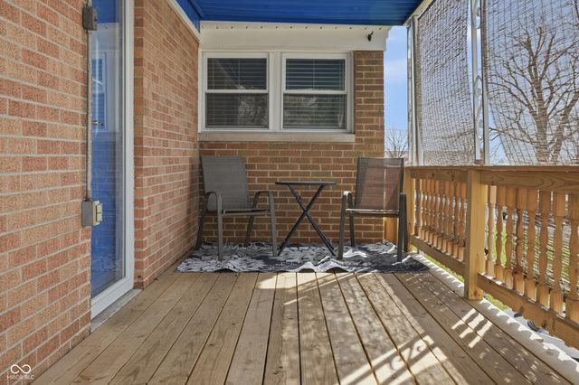 7104 E 10th Street, Indianapolis, IN 46219