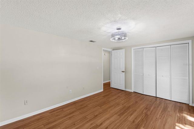 10904 AUTUMN OAK PLACE, Tampa, FL 33618
