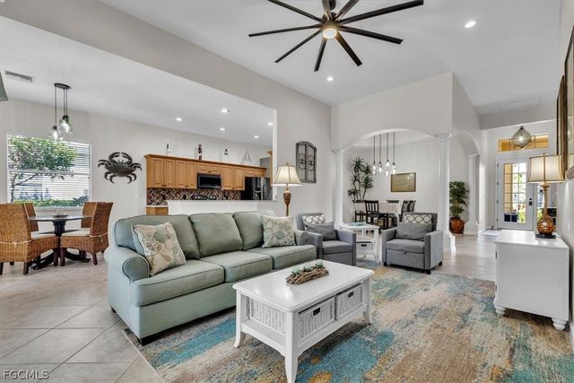 11910 Bramble Cove DR, Fort Myers, FL 33905