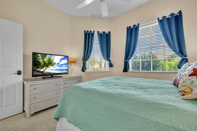 11910 Bramble Cove DR, Fort Myers, FL 33905