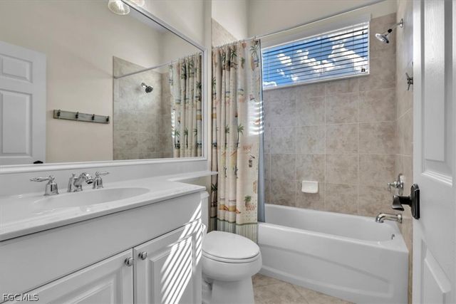 11910 Bramble Cove DR, Fort Myers, FL 33905