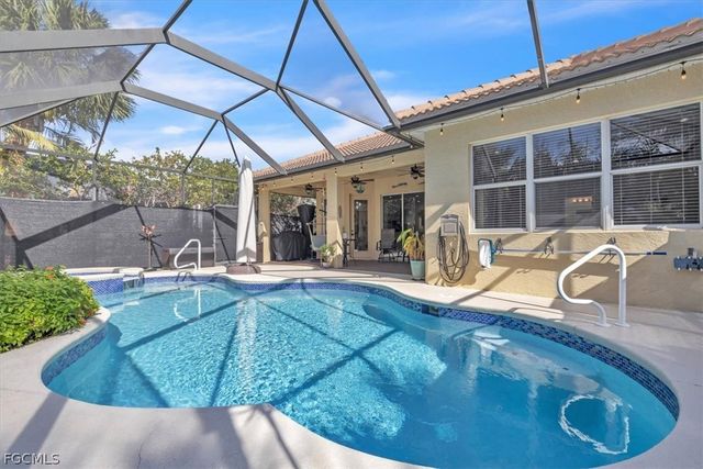 11910 Bramble Cove DR, Fort Myers, FL 33905