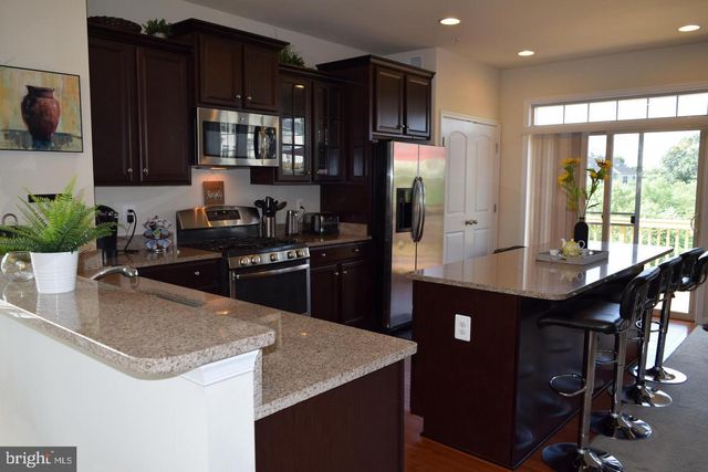 1135 CARINOSO CIR, Severn, MD 21144