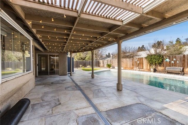 869 Redlands Court, Merced, CA 95348