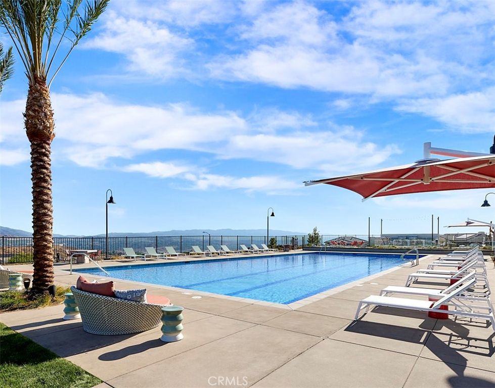 Image 4 of property listing at 18204 Aerie Way, Canyon Country, CA 91350