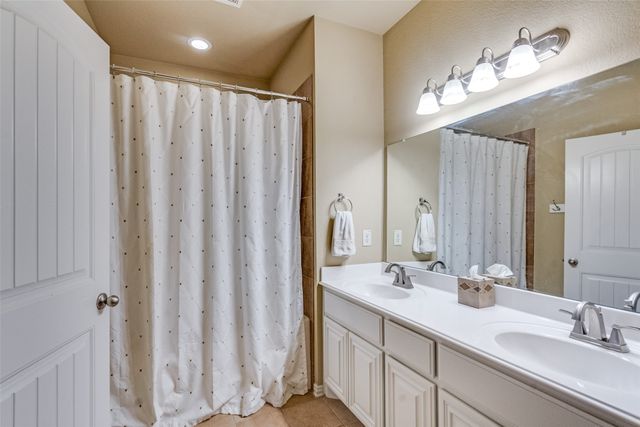 5320 Locust Drive, Mckinney, TX 75070