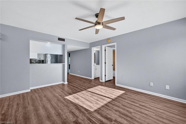 4904 Vincennes ST 102, Cape Coral, FL 33904