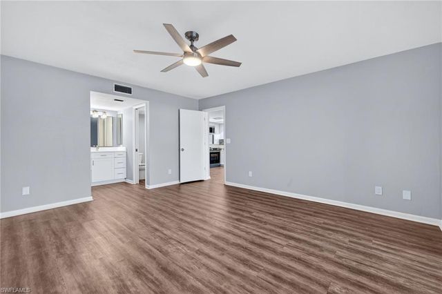 4904 Vincennes ST 102, Cape Coral, FL 33904