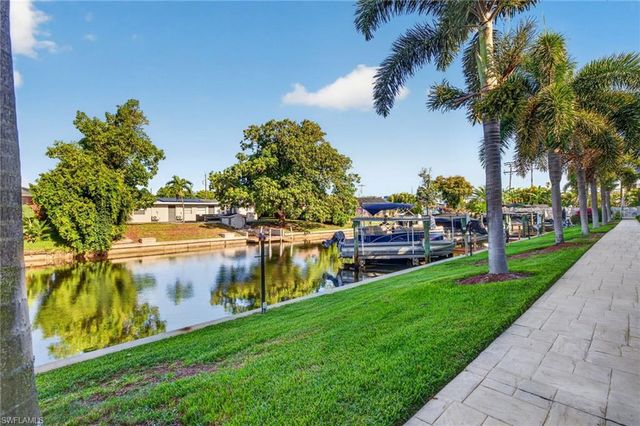 4904 Vincennes ST 102, Cape Coral, FL 33904