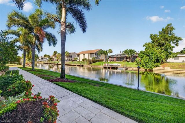 4904 Vincennes ST 102, Cape Coral, FL 33904