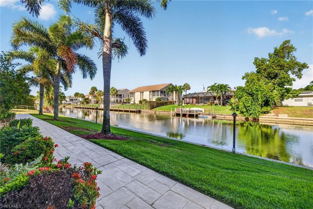 4904 Vincennes ST 102, CAPE CORAL, FL 33904 — photo 5