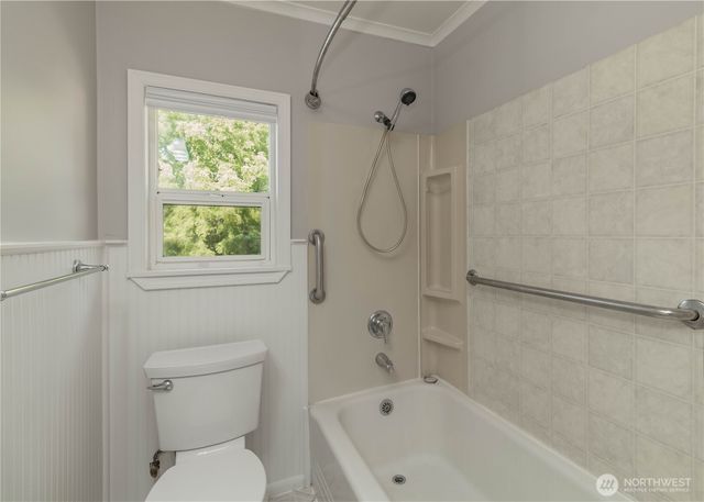 13057 10th Avenue S, Seattle, WA 98168